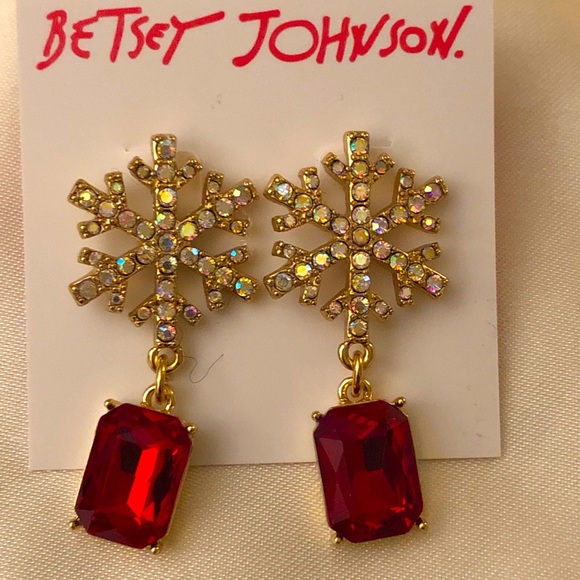 Betsey Johnson Gold Tone Snowflake & Red Square Crystal Drop Earrings NWT - Picture 4 of 9